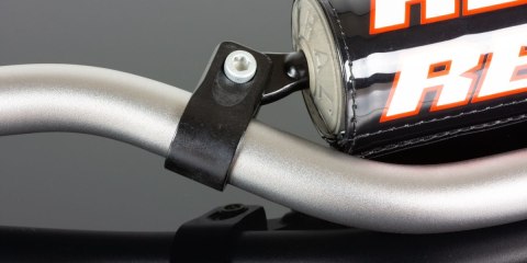 RENTHAL KIEROWNICA 7/8 CALA (22MM) MX HANDLEBAR BLACK ENDURO MEDIUM PADDED KOLOR CZARNY Z GĄBKĄ