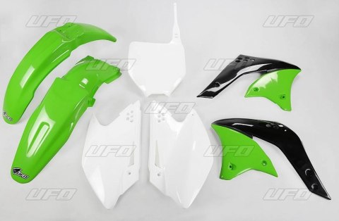 UFO KOMPLET PLASTIKÓW KAWASAKI KXF 250 '04-'06, KOLOR OEM (ZIELONY/BIAŁY) (KA204E999)